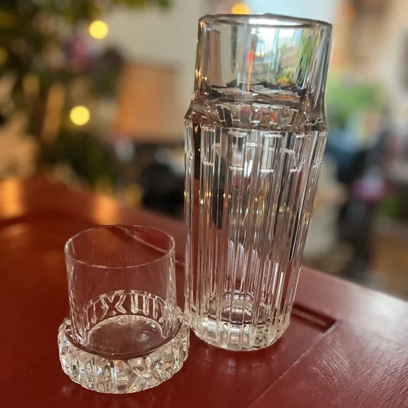 Tiffanys Atlas Numeric vintage decanter and glass set - Picture 8 of 8